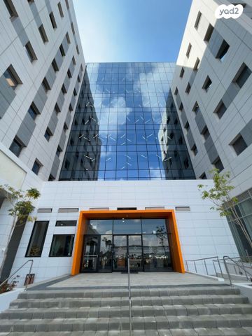 משרדים, האלוף יעקב פרי 1, רחובות