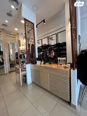 חנויות/ שטח מסחרי, הרצל 175, ב' / צפון מערב העיר, רחובות