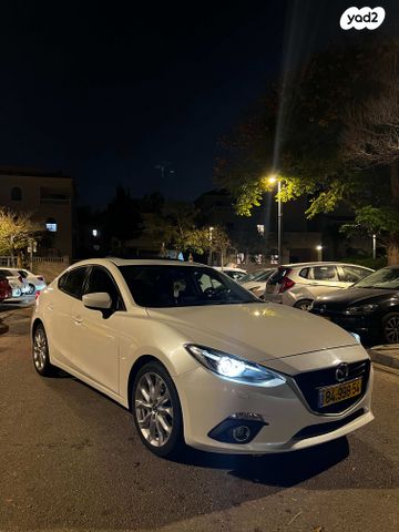 מודעת רכב מאזדה 3