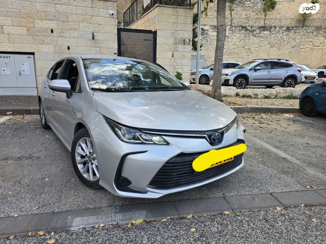טויוטה קורולה