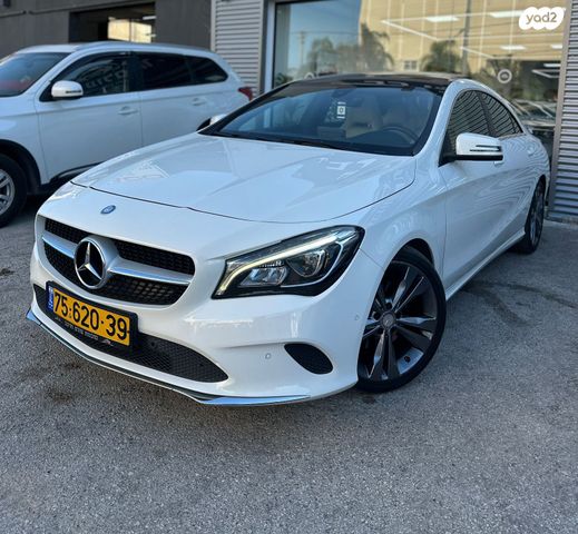 מודעת רכב מרצדס-בנץ CLA