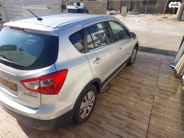 סוזוקי SX4