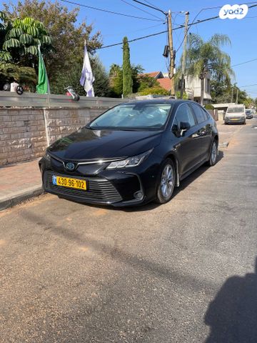 טויוטה קורולה