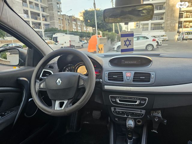 מודעת רכב רנו מגאן
