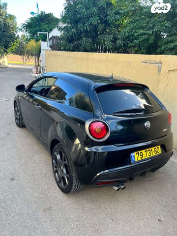 אלפא רומיאו מיטו