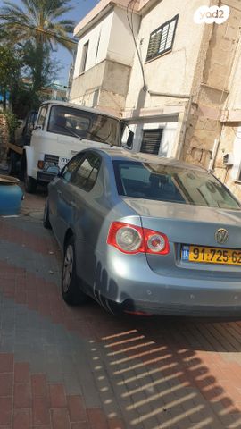 מודעת רכב פולקסווגן ג'טה