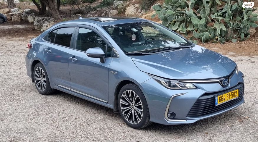 טויוטה קורולה