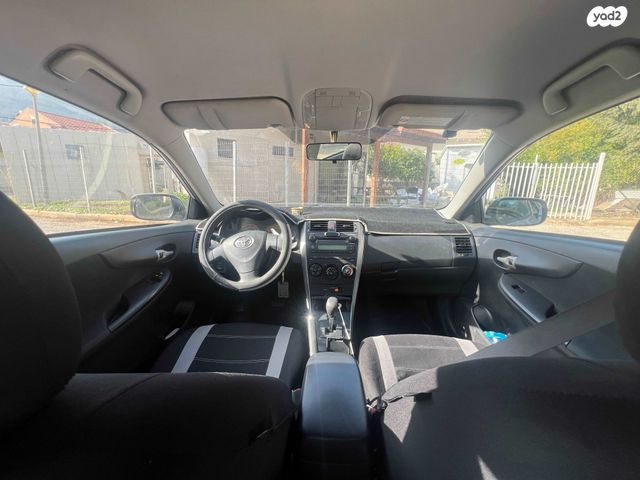 טויוטה קורולה