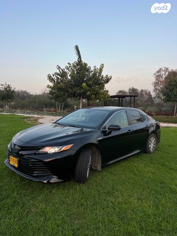 טויוטה קאמרי