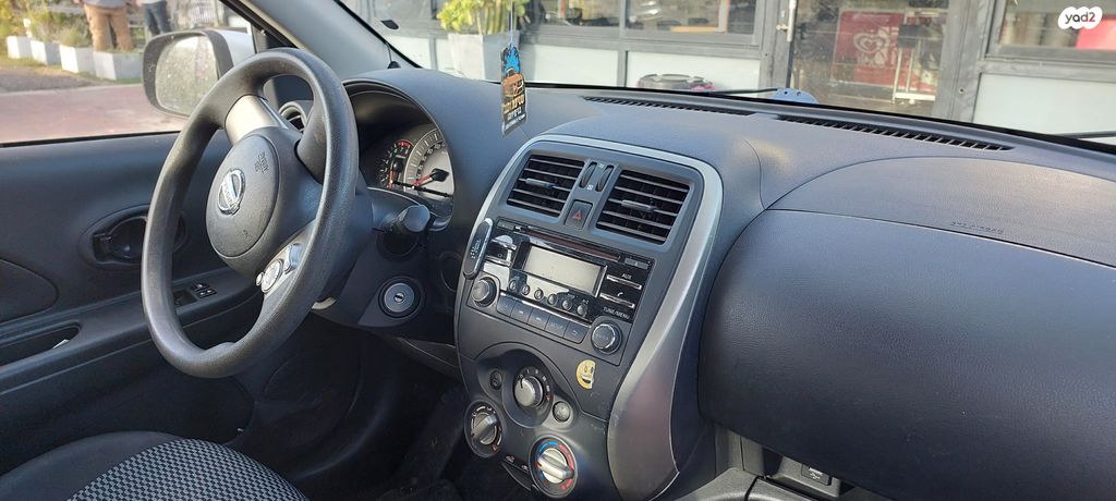 מודעת רכב ניסאן מיקרה