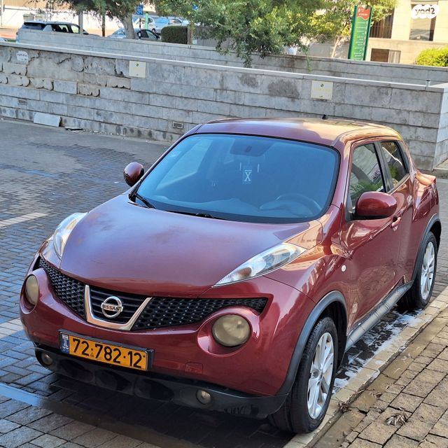 מודעת רכב ניסאן ג'וק