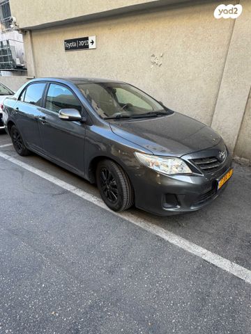 מודעת רכב טויוטה קורולה