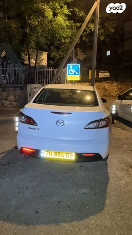מאזדה 3