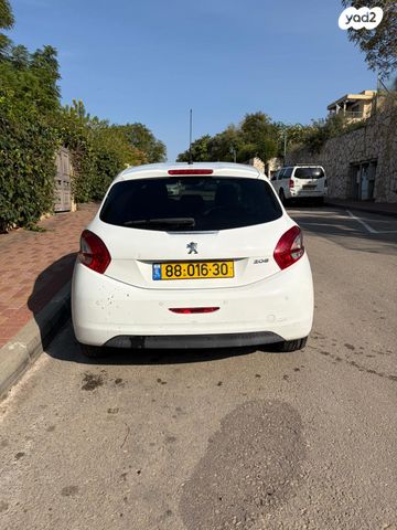 מודעת רכב פיג'ו 208