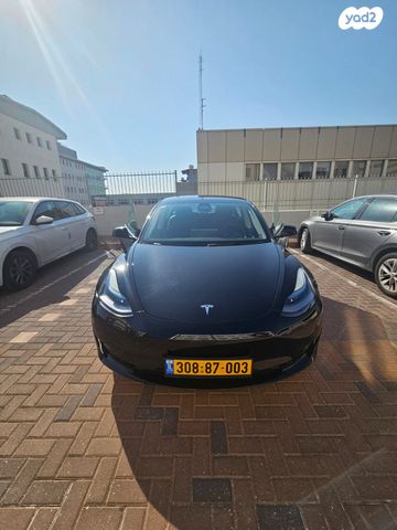 מודעת רכב טסלה מודל 3