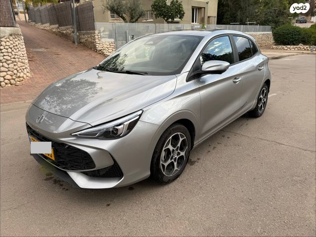 מודעת רכב אם ג'י MG3