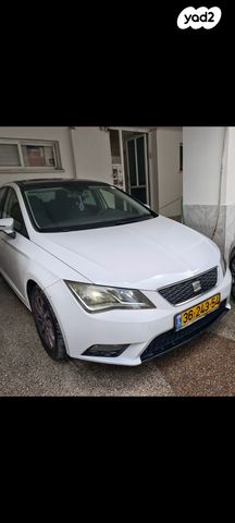 מודעת רכב סיאט לאון