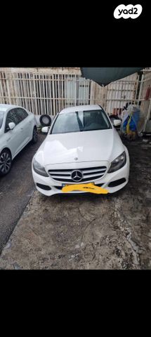 מודעת רכב מרצדס-בנץ C-class