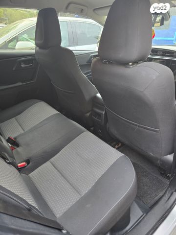 טויוטה אוריס