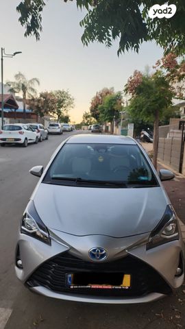 מודעת רכב טויוטה יאריס