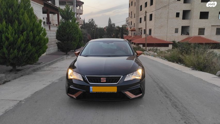 מודעת רכב סיאט לאון