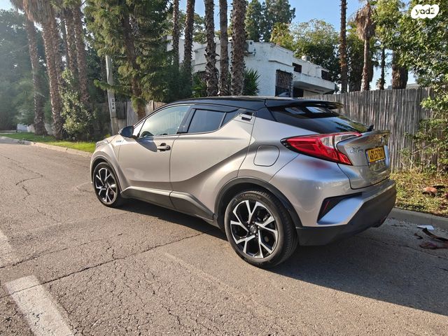 טויוטה C-HR