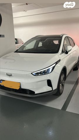 מודעת רכב ג׳ילי Geometry C