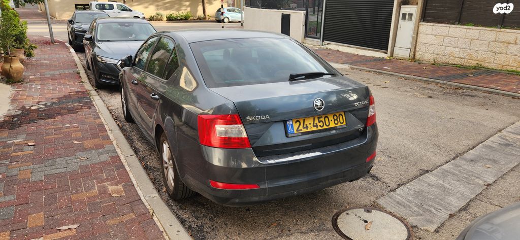 סקודה אוקטביה