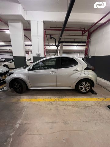 מודעת רכב טויוטה יאריס