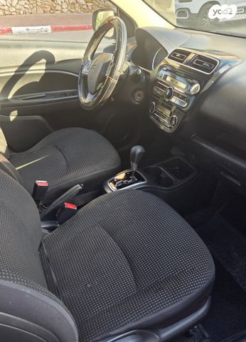 מיצובישי ספייס סטאר