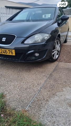 מודעת רכב סיאט לאון