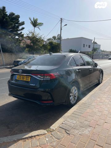 טויוטה קורולה