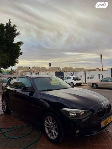 מודעת רכב ב מ וו סדרה 1