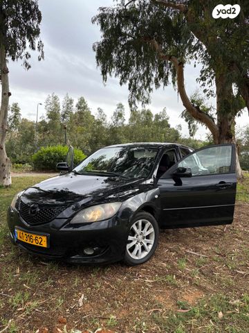 מודעת רכב מאזדה 3