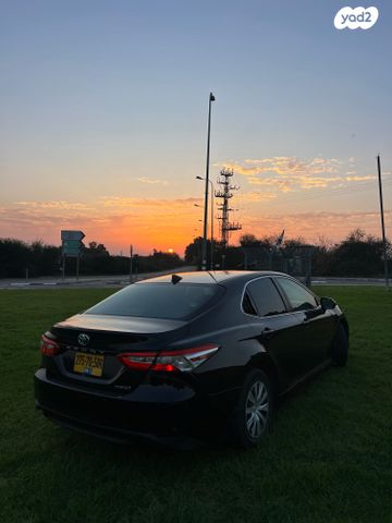 מודעת רכב טויוטה קאמרי