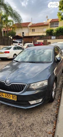 סקודה אוקטביה