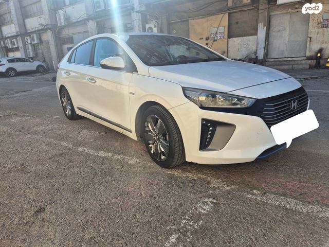 יונדאי איוניק