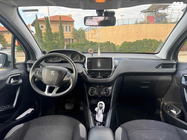 מודעת רכב פיג'ו 208