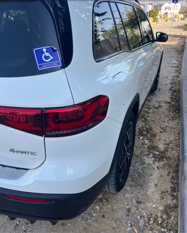 מרצדס-בנץ EQB