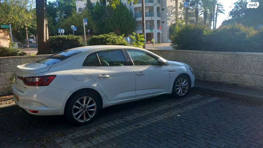 מודעת רכב רנו מגאן