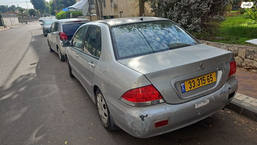 מודעת רכב מיצובישי לנסר