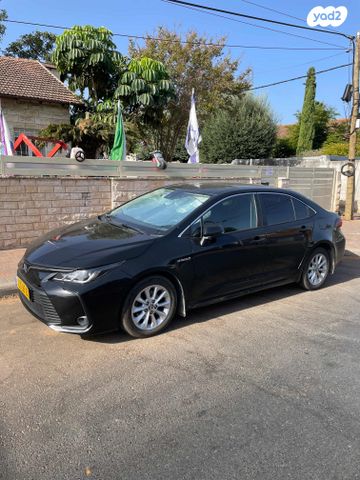 טויוטה קורולה