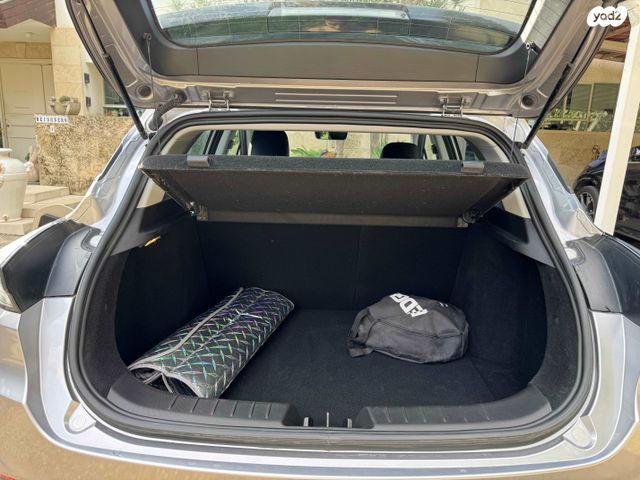 ג׳ילי Geometry C