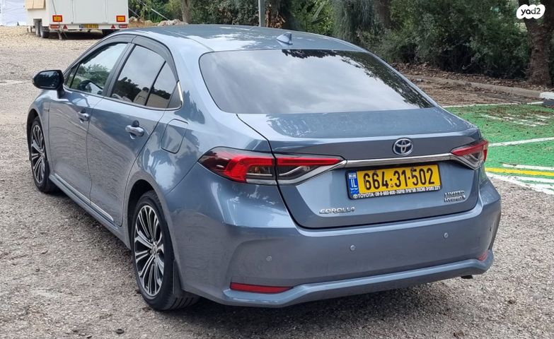טויוטה קורולה