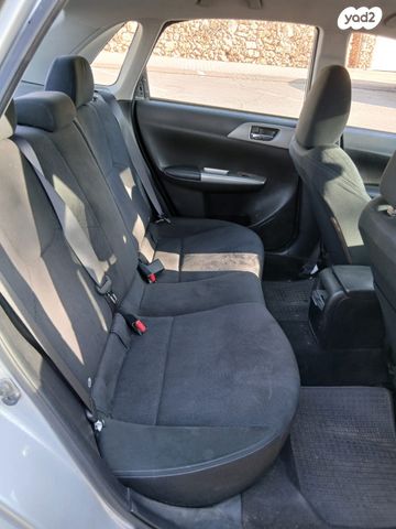 סובארו אימפרזה