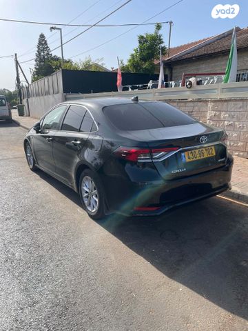 טויוטה קורולה