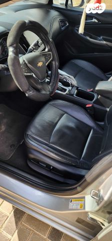 שברולט קרוז