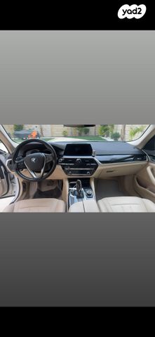 מודעת רכב ב מ וו סדרה 5