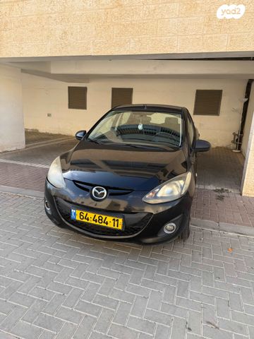 מודעת רכב מאזדה 2