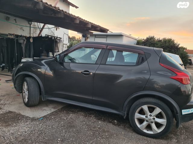 מודעת רכב ניסאן ג'וק